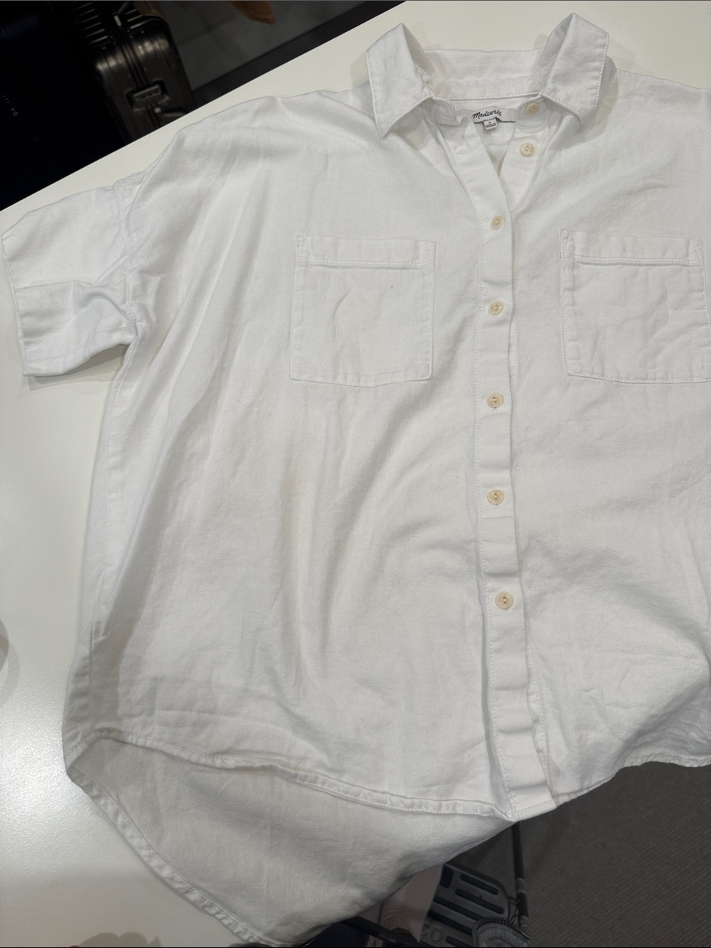 Madewell White Short-Sleeve Button-Down Shirt with Chest Pockets